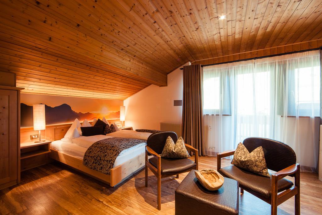 Siegi - Aparthotel & Retreat Parcines Kültér fotó
