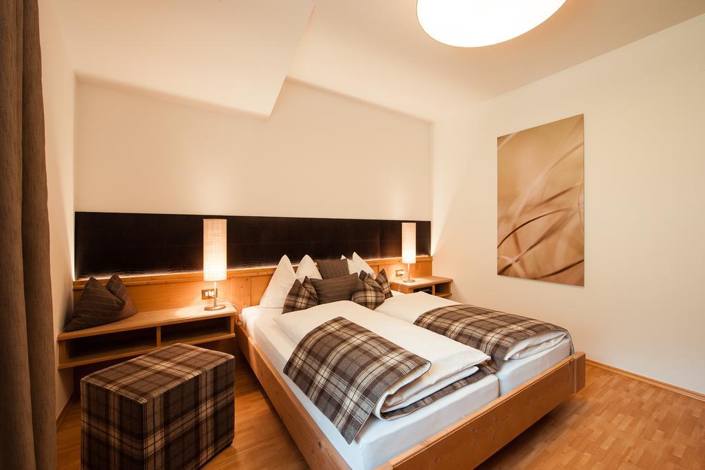 Siegi - Aparthotel & Retreat Parcines Kültér fotó